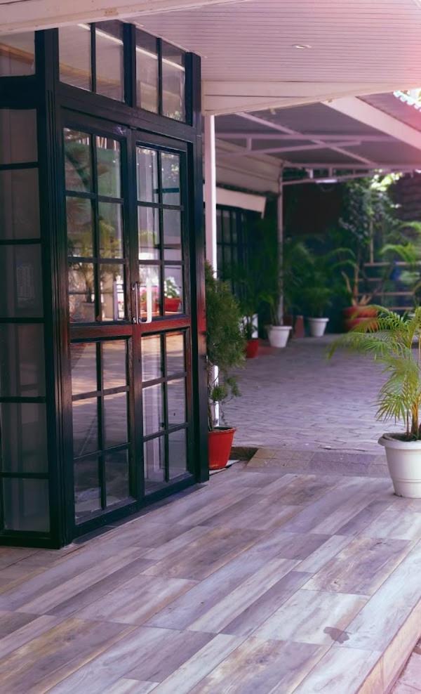 Hotel Urban Cottage Guwahati Exterior foto